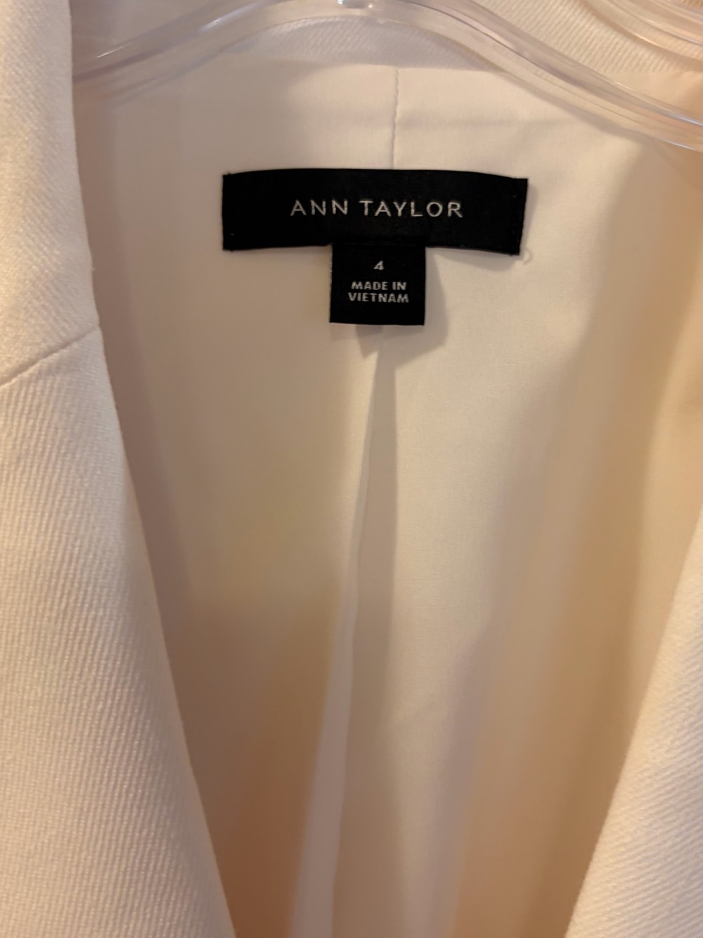 Ann Taylor Ivory Structured Single-Breasted Blazer - Picture 5 of 7